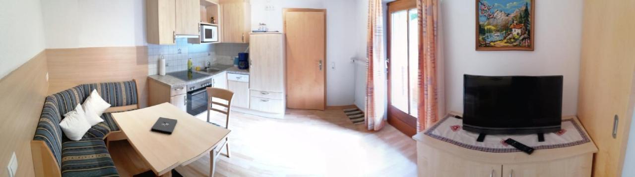 Haus Hubertus Apartment Schruns Bagian luar foto